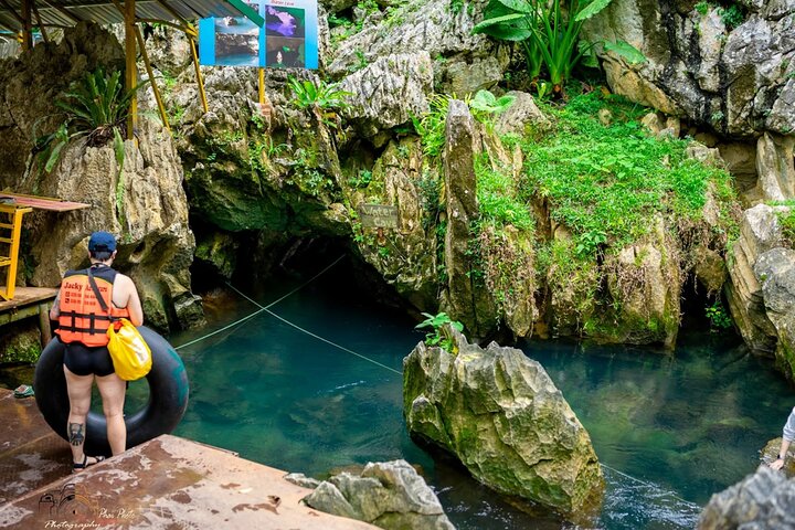 Vang Vieng:Zipline, Cave Tube, Trek,Longtail Boat, lagoon 2