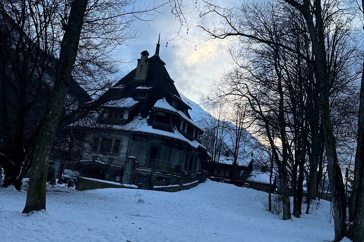 Chamonix Cultural Walking Tour, local stories & savoyard testing