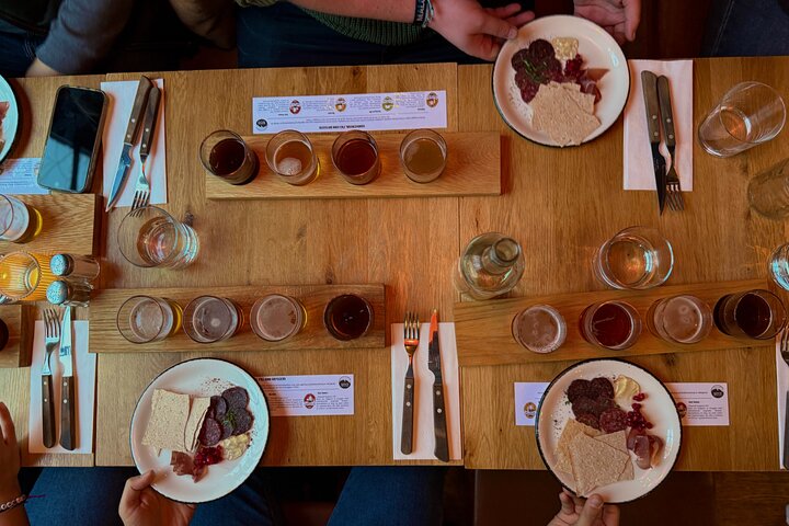 Oslo Guided Food Tour with 5 Food Tastings and a Secret Dish