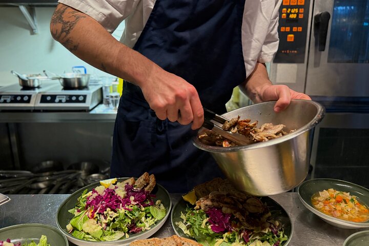 Oslo Guided Food Tour with 5 Food Tastings and a Secret Dish