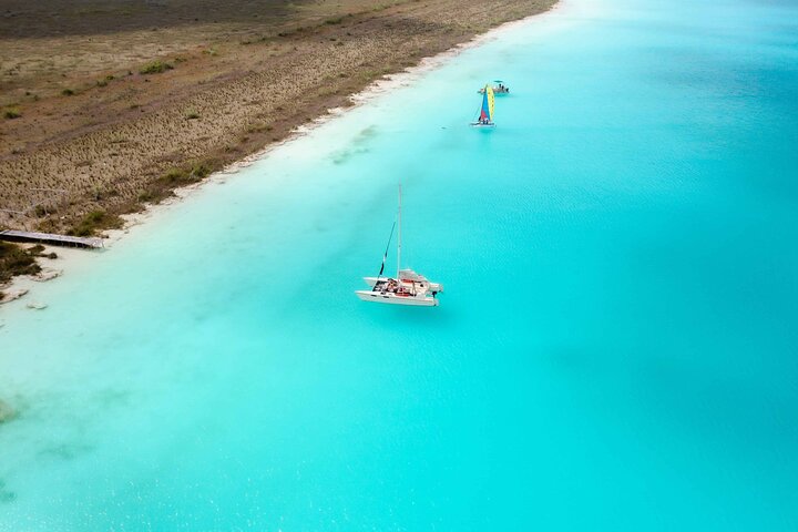 Bacalar Lagoon Private Catamaran Lunch and Drinks from Costa Maya