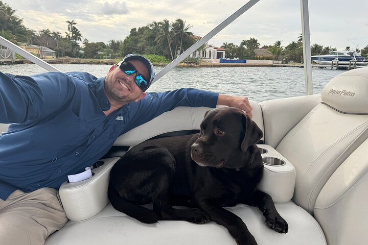 Narrated Boat Tour - Palm Beach Celebrity Homes and Local History