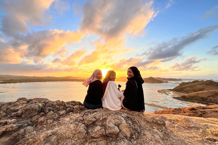 Lombok Private Car Or Van Hire With Driver