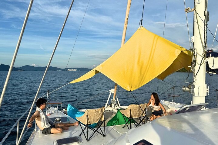 Kota Kinabalu: Catamaran Snorkeling, Paddlebord, Kayak with Meal