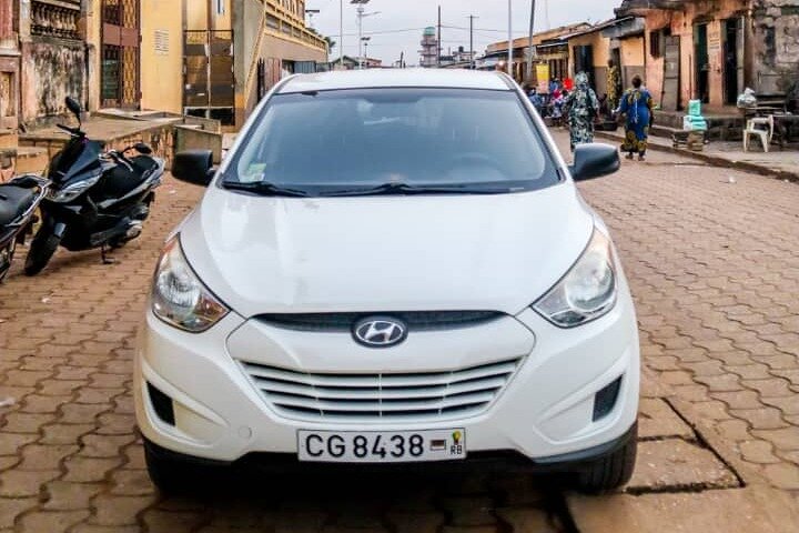Discover Cotonou Ouidah PortoNovo as a local private driver