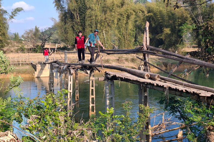 Full Day Tour In Cao Bang Ban Gioc Waterfall Angel Eye Moutain