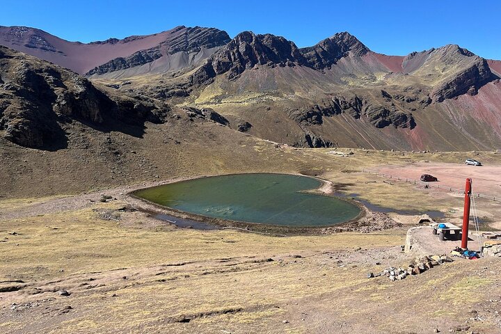 Rainbow Mountain Beat-the-Crowd, Small Group - 8:00 AM Departure