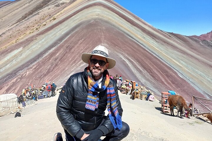 Rainbow Mountain Beat-the-Crowd, Small Group - 8:00 AM Departure