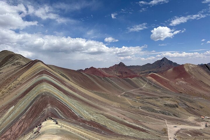 Rainbow Mountain Beat-the-Crowd, Small Group - 8:00 AM Departure