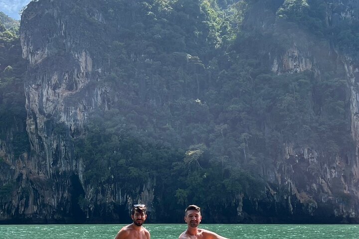 Ko Lanta Half Day Kayak to Talabeng Sea Cave and Mangrove Forest