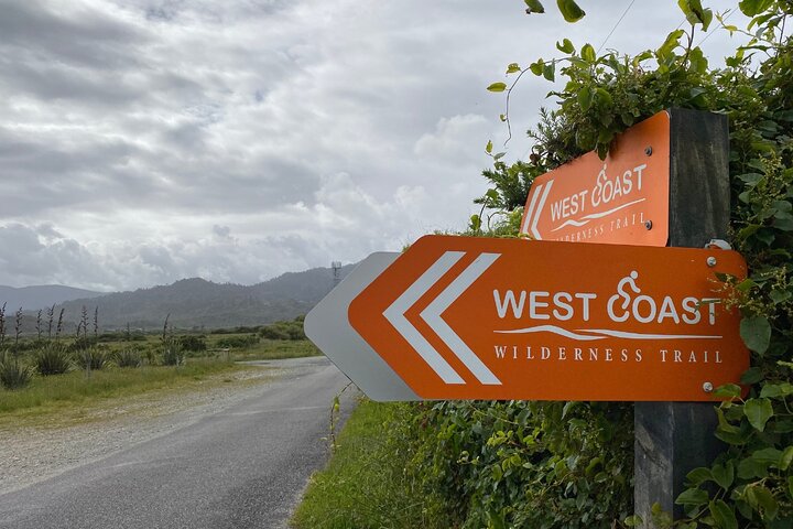 Hokitika Gorge Walk and Wilderness Trail Tour by eBike