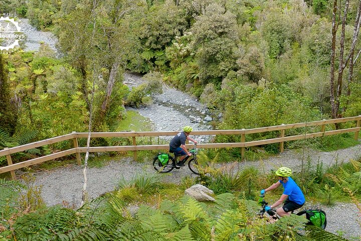Hokitika Gorge Walk and Wilderness Trail Tour by eBike