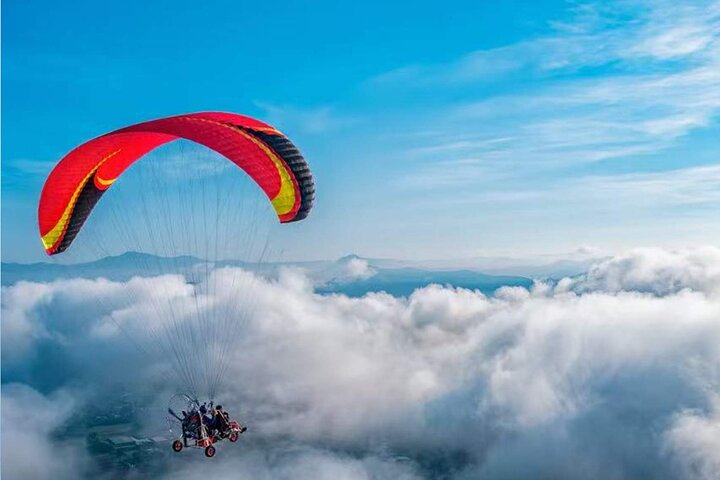 Paramotor Experience in Vang Vieng Laos