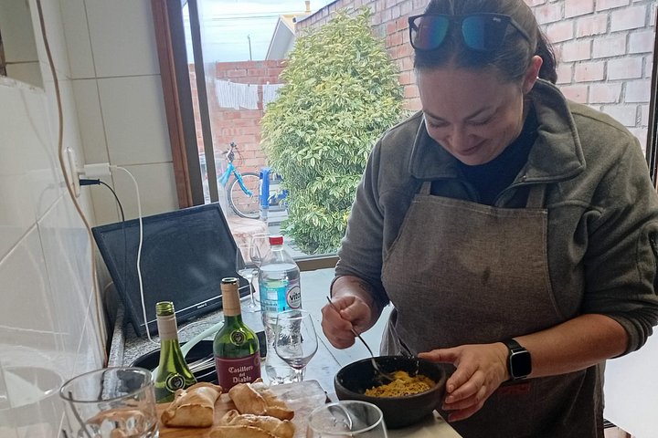 Punta Arenas : Typical Chilean Cooking Class + Chilean Wine