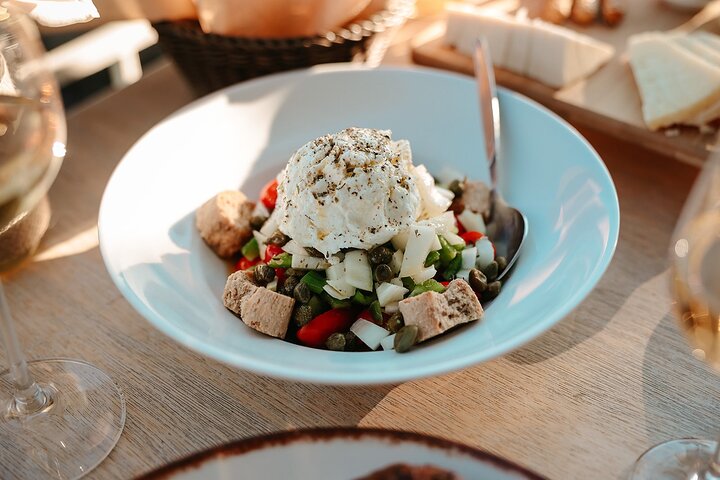 Unforgettable Naxos in 6 Hours: Villages, Tastings & Lunch