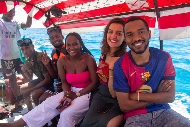 Zanzibar: Mnemba Snorkeling