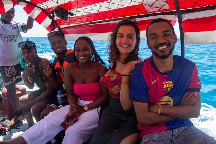Zanzibar: Mnemba Snorkeling