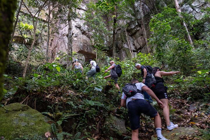 Trekking Tien Son Dinh Phu Quoc