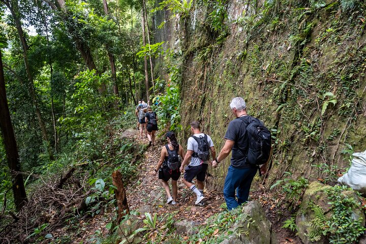 Trekking Tien Son Dinh Phu Quoc