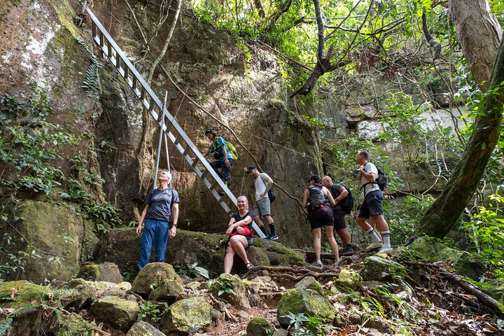 Trekking Tien Son Dinh Phu Quoc