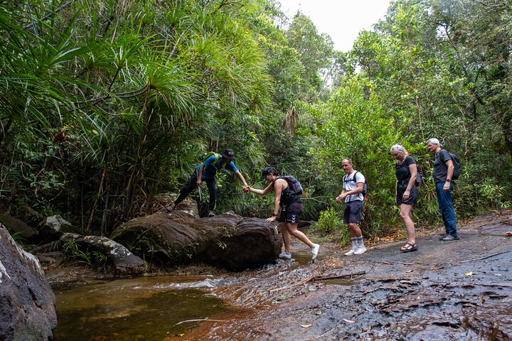 Trekking Tien Son Dinh Phu Quoc