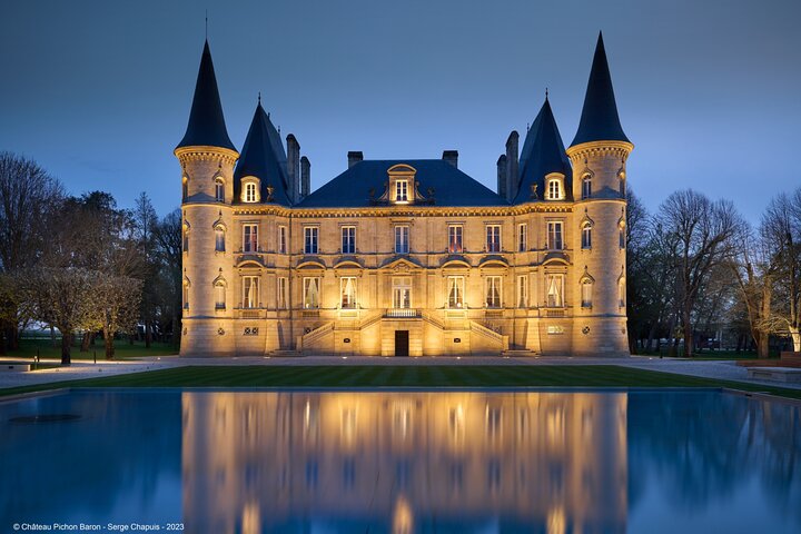 Saint-Émilion & Médoc Private Wine Tour with Exclusive Tastings