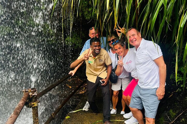 Grenada Highlights Half-Day Rum, Chocolate and Waterfall Tour