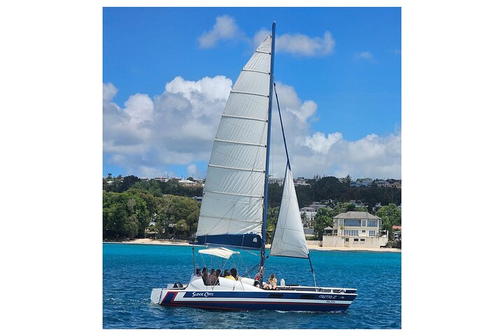 Barbados Catamaran Snorkel Cruise with Lunch and Open Bar