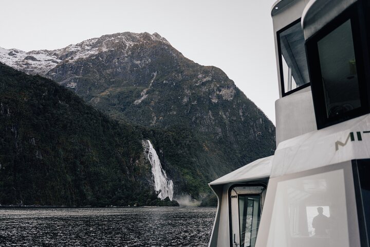 2-Hour Milford Sound Scenic Cruise