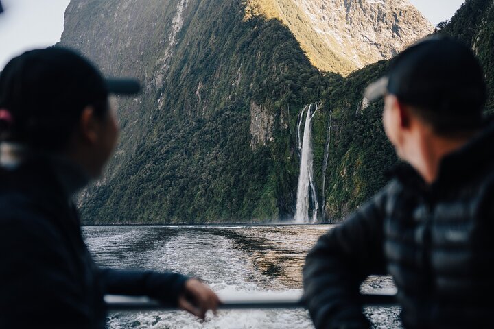 2-Hour Milford Sound Scenic Cruise