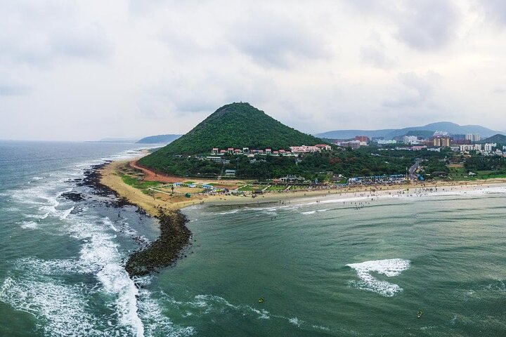 Vishakhapatnam Discovery with Borra Caves and Araku Valley