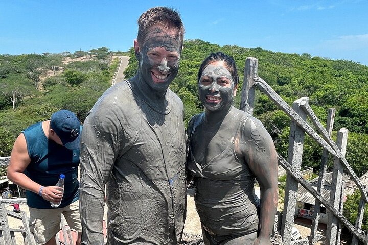 Tour to the Mud Volcano in Cartagena with Lunch