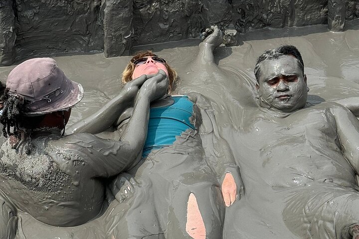 Tour to the Mud Volcano in Cartagena with Lunch
