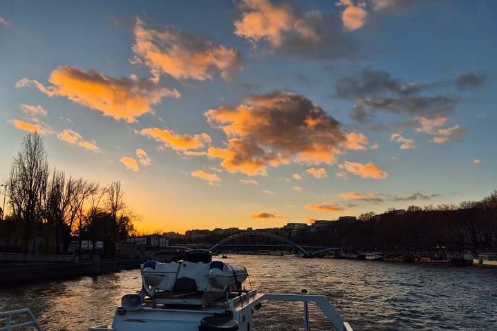 Paris Seine River Sunset & Evening Champagne Cruises