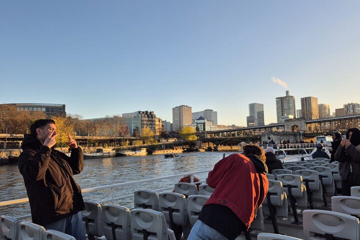 Paris Seine River Sunset & Evening Champagne Cruises