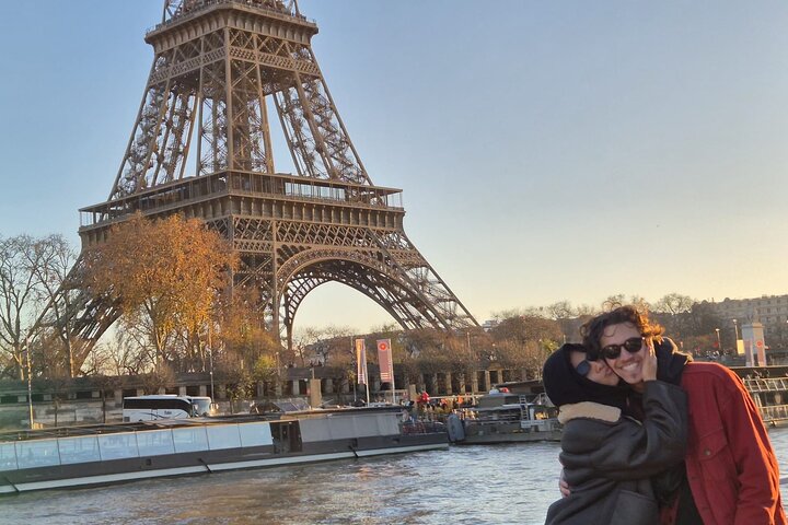 Paris Seine River Sunset & Evening Champagne Cruises