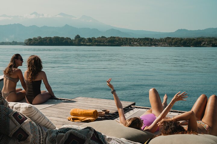 4 in 1 Nusa Lembongan Breakfast and Snorkel Catamaran Cruise