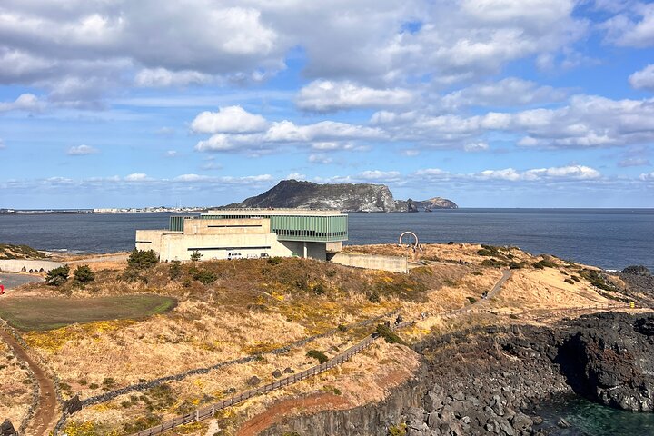 Jeju East Small-Group(Max 12) Bestseller Tour- From Seogwipo