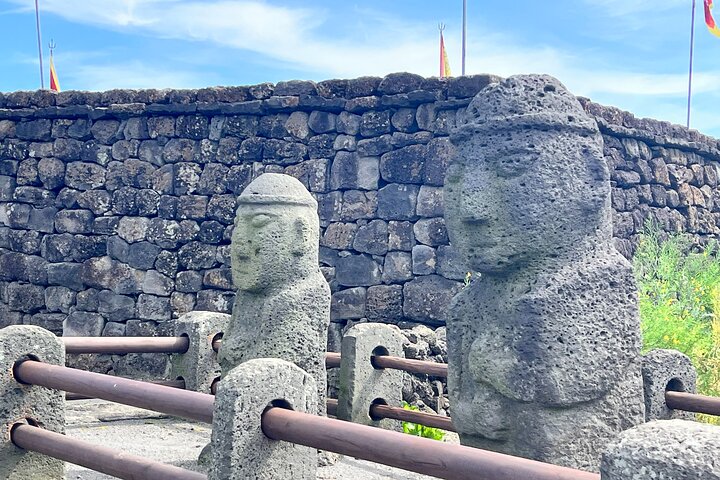 Jeju East Small-Group(Max 12) Bestseller Tour- From Seogwipo