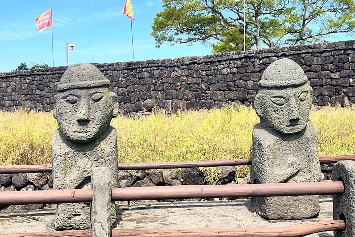 Jeju East Small-Group(Max 12) Bestseller Tour- From Seogwipo