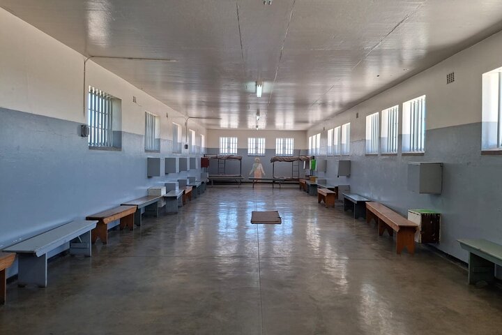 Robben Island Guided Tour with Ferry and Hotel Pickup