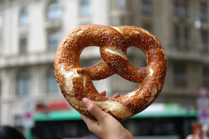 Freiburg Food Tour - Full Meal & Drinks by Do Eat Better