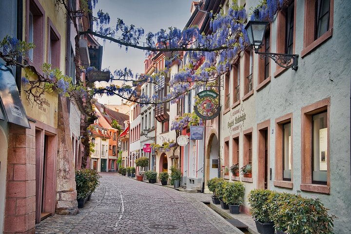 Freiburg Food Tour - Full Meal & Drinks by Do Eat Better