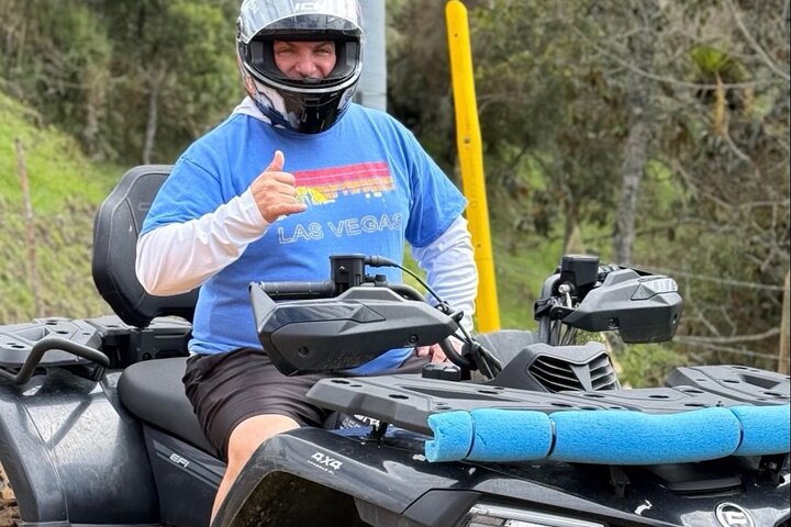 Medellin : Off-Road Adventure in ATV, Quad-Adrenalin-waterfall