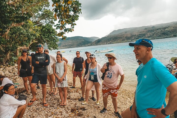 Major Tom -Sailing Day Cruise, with Snorkeling, Lunch & More!
