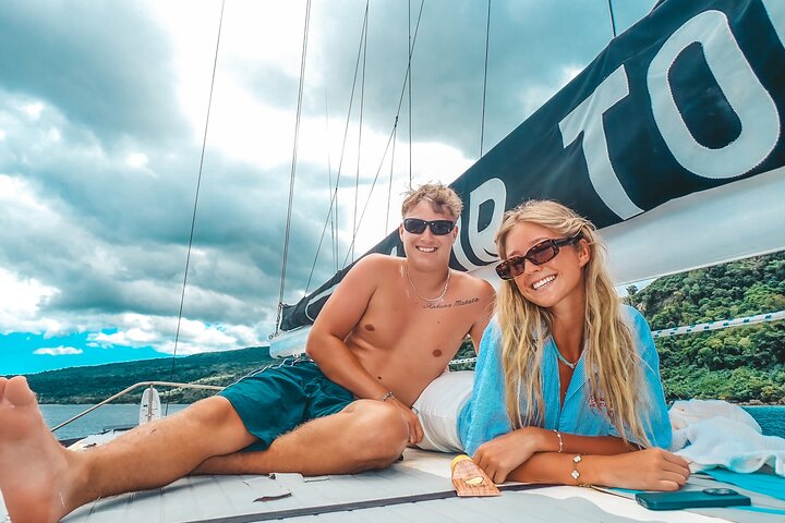 Major Tom -Sailing Day Cruise, with Snorkeling, Lunch & More!