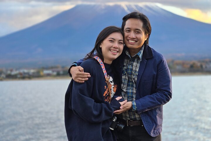 Locally Owned: Private Mt. Fuji Icons & Hidden Gems (Kawaguchiko)