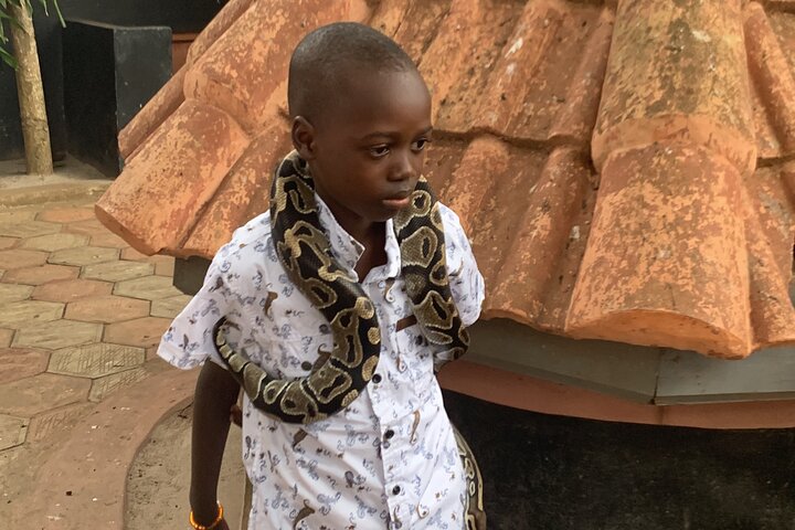 Guided tour of the essentials in Ouidah!