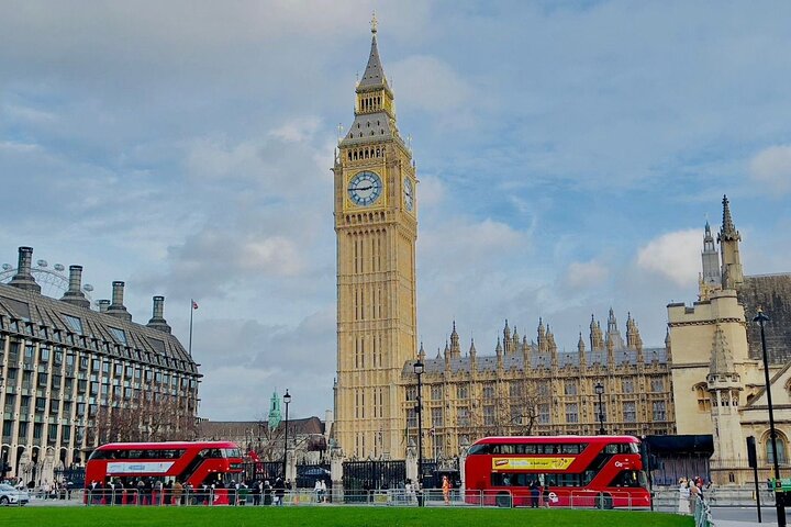 Private Transfer To/From Legoland and Central London