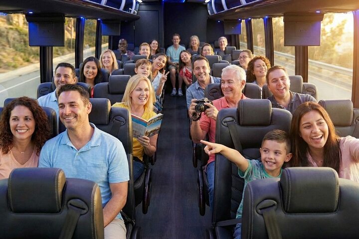 Tour of LA, Hollywood, Beverly Hills and Beach with Hotel Pickup